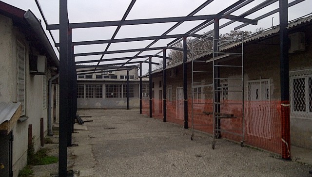 Čelična konstrukcija nadstrešnice